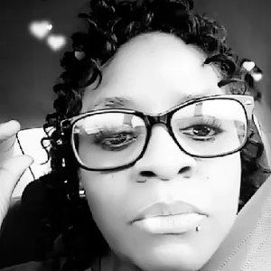 Meet your Posher, Delores